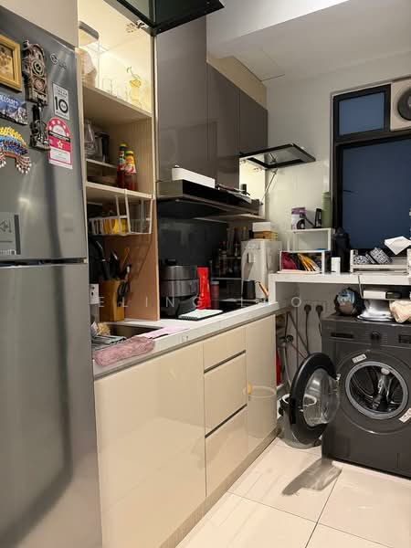 Service Residence for Sale at Kenwingston Avenue - Eling Loo - Kitchen - PropertyGuru.com.my