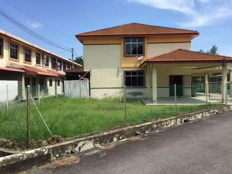 2-storey Terraced House for Sale in Taman Angkasa Nuri (Durian Tunggal) - Woon . - Exterior - PropertyGuru.com.my