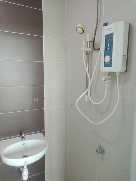 For Rent - Avenue Garden