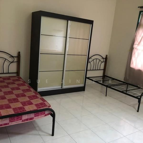 Rumah Teres 2 Tingkat untuk Dijual di Taman Pelangi (Johor Bahru) - Sue Jin Tee - Bedroom - PropertyGuru.com.my