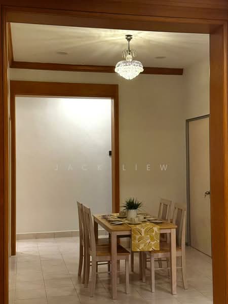 Evergreen Park Scot Pine untuk Untuk Disewa - RM 1,400 /bulan, Apr 2026 - Dining Room - PropertyGuru.com.my