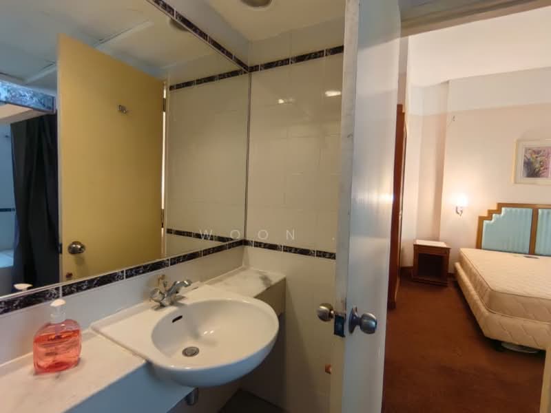 Condominium for Sale at Everly Resort Hotel (Riviera Bay) - Woon . - Bedroom - PropertyGuru.com.my
