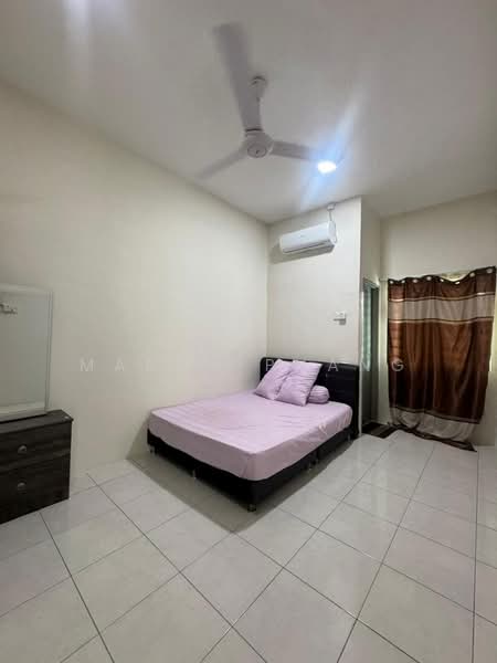 Terraced House for Rent in Bandar Lahat Baru (Lahat) - Mandy Phang - Bedroom - PropertyGuru.com.my