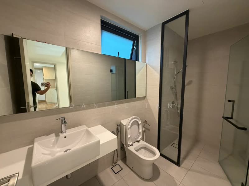 Service Residence for Rent at Residensi Solaris Parq - Daniel Tan - Bathroom - PropertyGuru.com.my