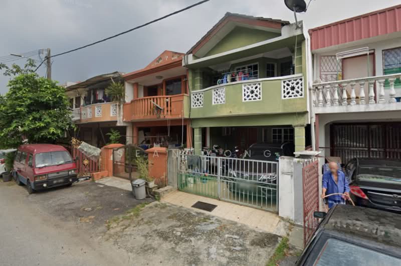 2-storey Terraced House for Sale in Taman Selayang Utama (Selayang) - Sean Yong - Exterior - PropertyGuru.com.my