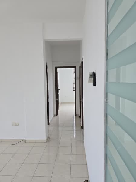 Apartment for Sale at Villa Bestari Apartment - Evelyn Heng - Corridor - PropertyGuru.com.my