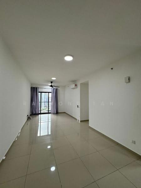 Kediaman Servis untuk Disewa di D'Quince Residences - Raymond Tan - Living Room - PropertyGuru.com.my