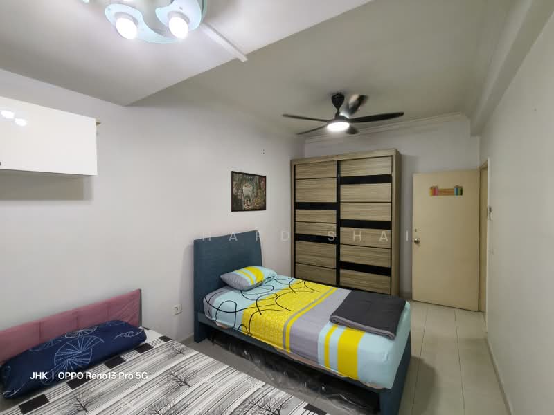 Rumah Teres 2 Tingkat untuk Disewa di Bandar Baru Permas Jaya (Permas Jaya) - Richard Shai - Bedroom - PropertyGuru.com.my