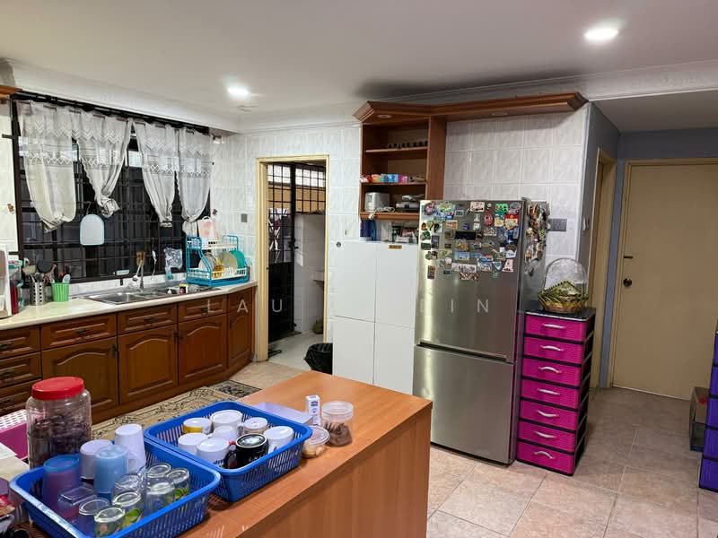 Melor, Bukit Beruntung untuk Untuk Dijual - RM 688,000, Apr 2026 - Kitchen - PropertyGuru.com.my