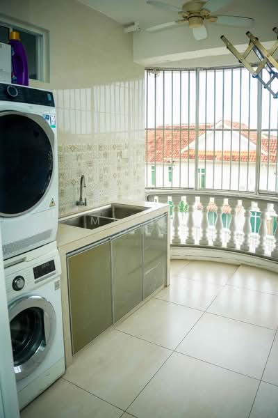 Apartment for Sale at Pangsapuri Sri Molek - Mindy Kong - PropertyGuru.com.my