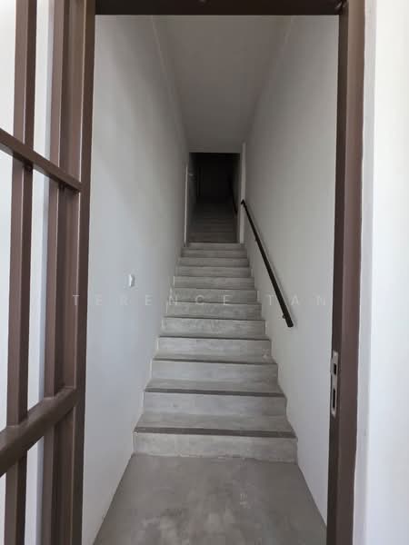 Shop / Office for Rent in Taman Kota Masai (Pasir Gudang) - Terence Tan - Corridor - PropertyGuru.com.my