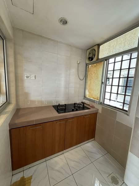 Condominium for Sale at Sri Ampang Mas Condominium - Jenny Kong - Kitchen - PropertyGuru.com.my
