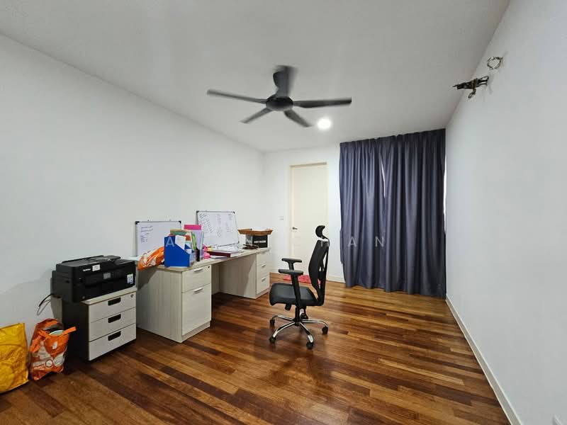 3-storey Terraced House for Sale in Puchong (Selangor) - Alan Chan - Study - PropertyGuru.com.my