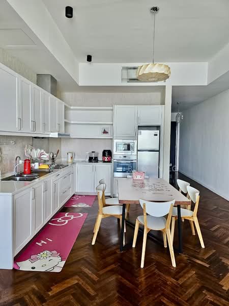 Quayside Condominium - 5