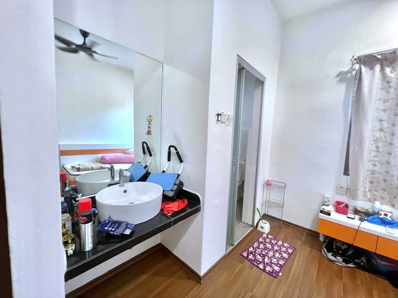 2-storey Terraced House for Sale in Permas Jaya (Johor) - Karl Lim - Bathroom - PropertyGuru.com.my