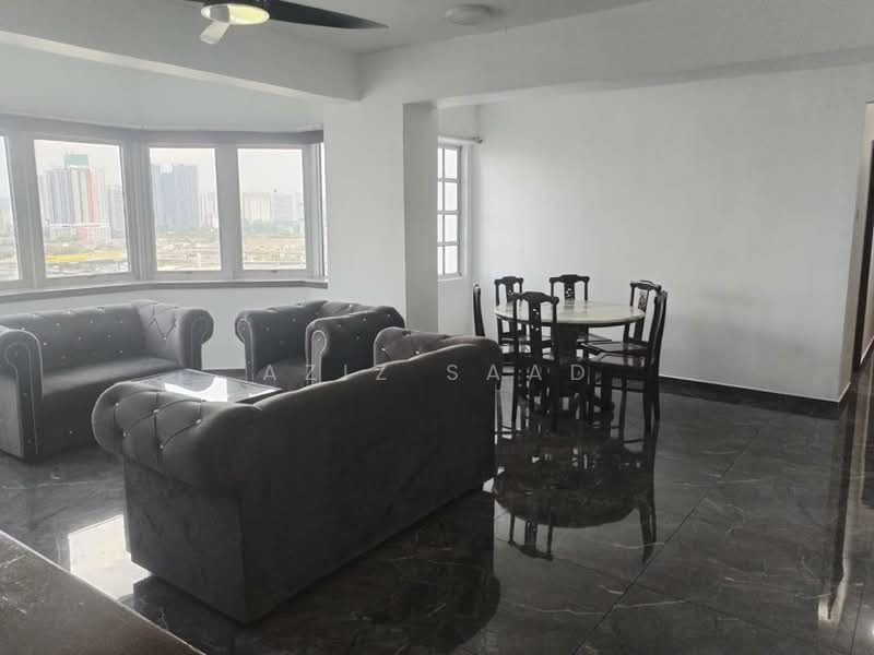 Kondominium untuk Disewa di Heritage - Aziz Saad - Living Room - PropertyGuru.com.my