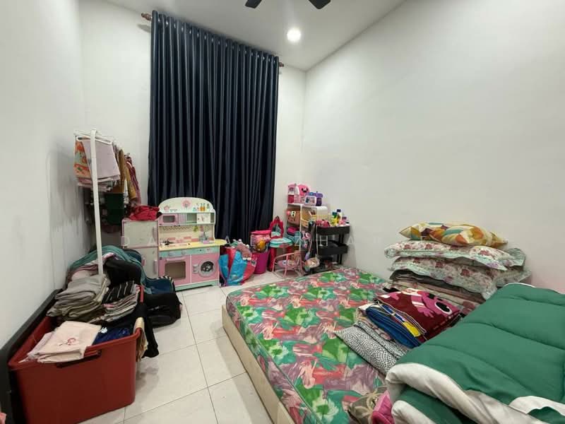 Taman Tasek Gelugor Utama untuk Untuk Dijual - RM 405,000, Apr 2026 - Bedroom - PropertyGuru.com.my