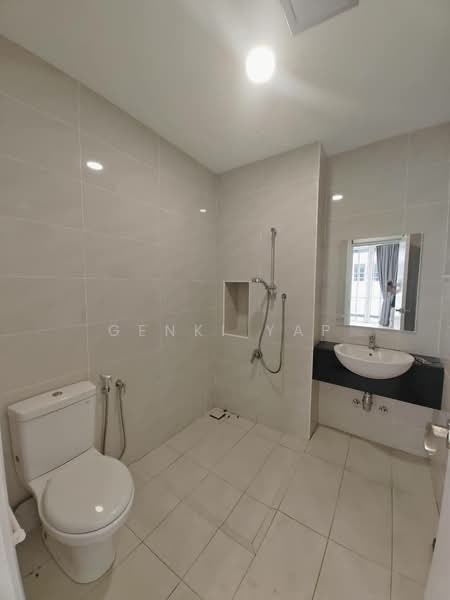 Eco Spring untuk Untuk Disewa - RM 4,200 /bulan, Apr 2026 - Bathroom - PropertyGuru.com.my