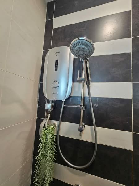 Service Residence for Rent at The Centrina Service Apartment@Central Residence - Clarence Chin Y W - Bathroom - PropertyGuru.com.my