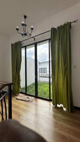 For Sale - The Takun