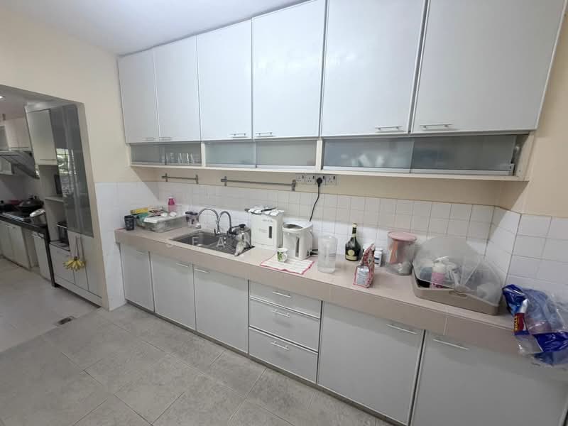 2-storey Terraced House for Sale in Taman Selayang Utama (Selayang) - Sean Yong - Kitchen - PropertyGuru.com.my