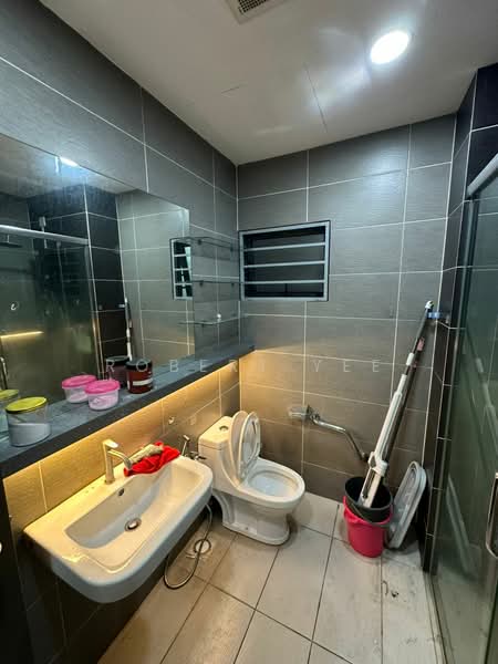 Condominium for Rent at The Henge - Robert Yee - PropertyGuru.com.my