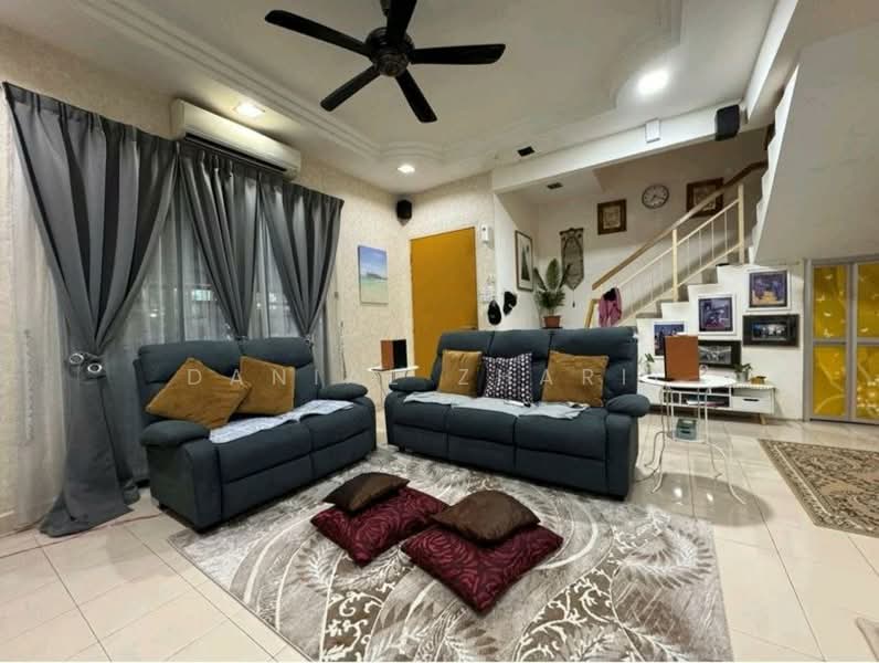Terraced House for Sale in Bertam Perdana 3 (Kepala Batas) - Danial Zharif - Living Room - PropertyGuru.com.my