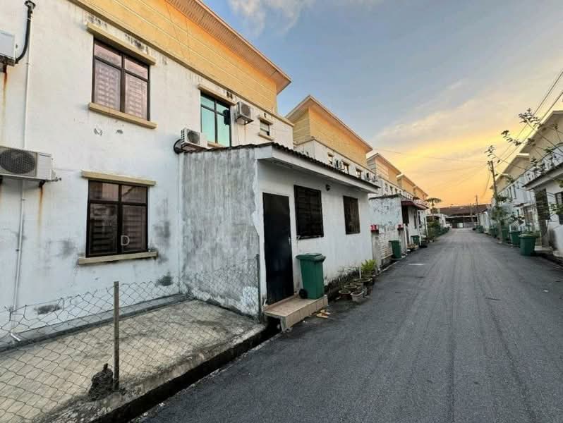 Terraced House for Sale in Bertam Perdana 3 (Kepala Batas) - Danial Zharif - Exterior - PropertyGuru.com.my
