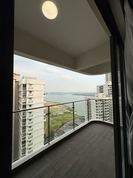 Condominium for Rent at Bay Point @ Country Garden Danga Bay - Ines Chua - Balcony - PropertyGuru.com.my