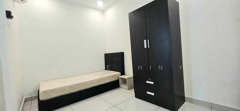 Service Residence for Sale at The Centrina Service Apartment@Central Residence - Clarence Chin Y W - Bedroom - PropertyGuru.com.my