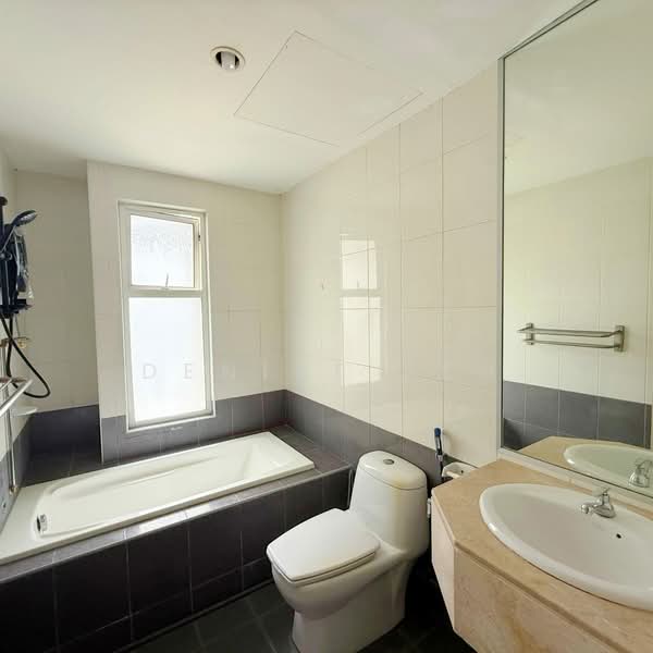 Service Residence for Rent at Birch Regency @ Penang Times Square - Denise Teh - Bathroom - PropertyGuru.com.my
