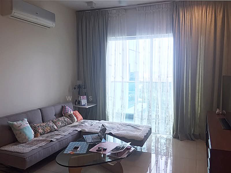 Kondominium untuk Dijual di Surian Residences - Wes Chang - Living Room - PropertyGuru.com.my