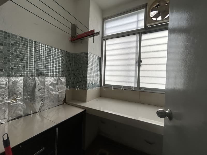 Condominium for Rent at Astana Lumayan - EMA ALLANG - Kitchen - PropertyGuru.com.my
