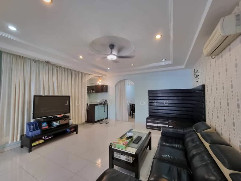 2-storey Terraced House for Rent in Bukit Indah (Iskandar Puteri (Nusajaya)) - Julia Wong - Living Room - PropertyGuru.com.my