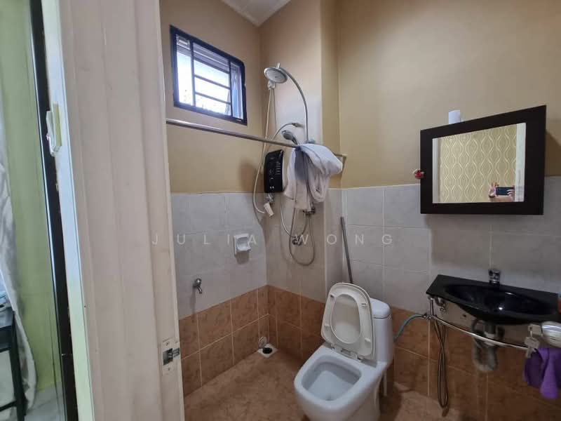 2-storey Terraced House for Rent in Bukit Indah (Iskandar Puteri (Nusajaya)) - Julia Wong - Bathroom - PropertyGuru.com.my
