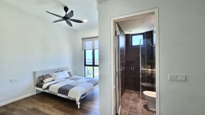 Service Residence for Sale at Suasana @ Utropolis - Jason Chua - Bedroom - PropertyGuru.com.my