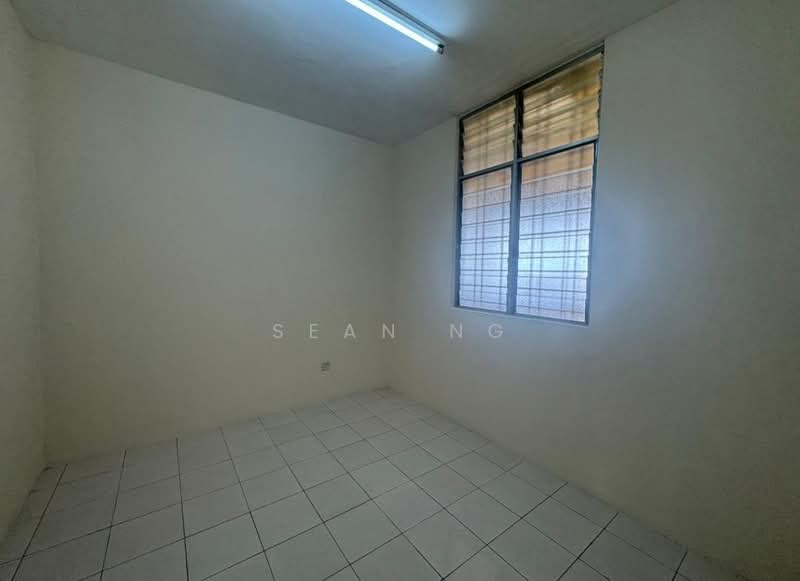 Apartment for Sale at Pangsapuri Sri Astana - Sean Ng - PropertyGuru.com.my