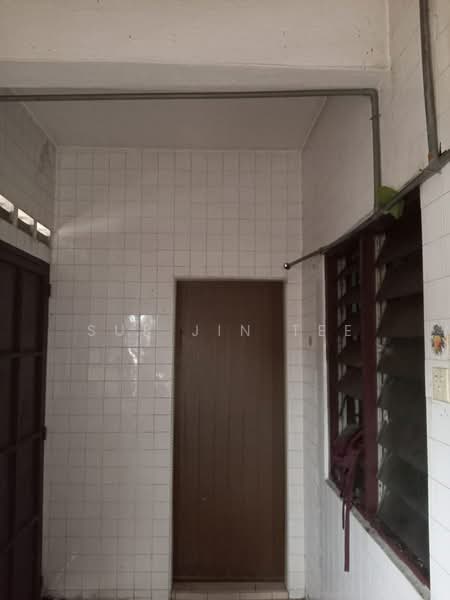 2-storey Terraced House for Sale in Kulai (Johor) - Sue Jin Tee - Entrance - PropertyGuru.com.my
