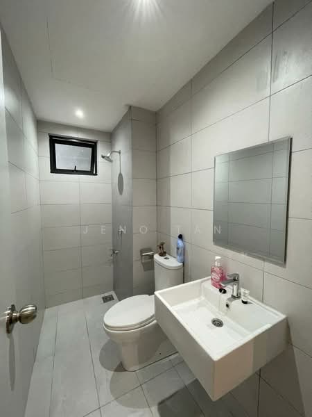 Apartment for Rent at Ixora Court - Jeno Tan - Bathroom - PropertyGuru.com.my