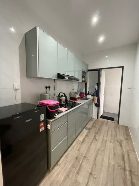 Apartment for Rent at Ixora Court - Jeno Tan - Kitchen - PropertyGuru.com.my