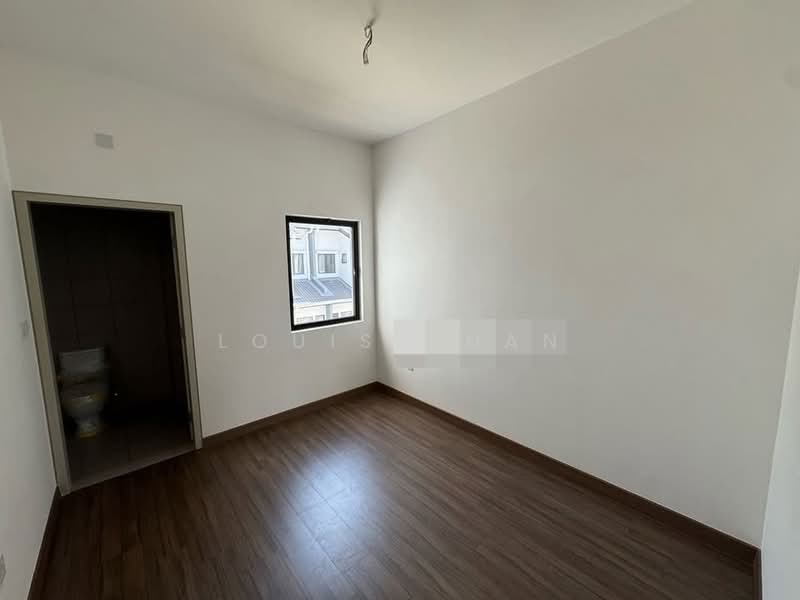 Bandar Bukit Raja : Casira 3 untuk Untuk Dijual - RM 708,000, Apr 2026 - Bathroom - PropertyGuru.com.my