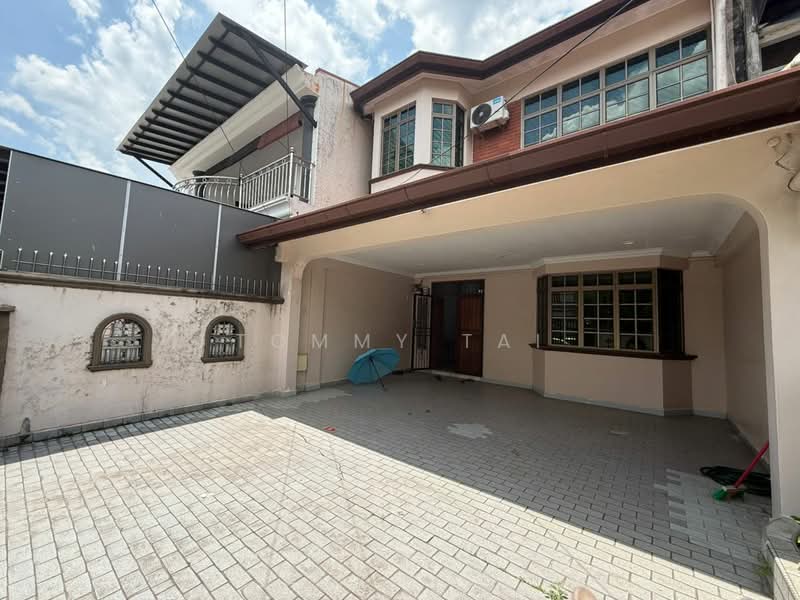 2-storey Terraced House for Sale in Taman Ungku Tun Aminah (Skudai) - Tommy Tai - Exterior - PropertyGuru.com.my