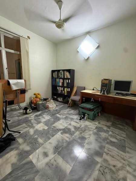 2-storey Terraced House for Sale in Taman Ungku Tun Aminah (Skudai) - Tommy Tai - Study - PropertyGuru.com.my