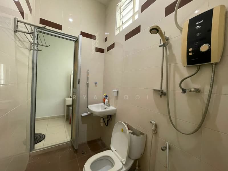 Taman Arowana, Alor Setar untuk Untuk Dijual - RM 579,000, Apr 2026 - Bathroom - PropertyGuru.com.my