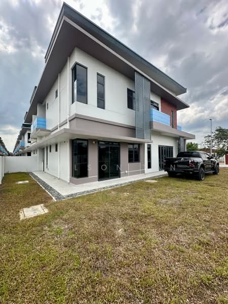 For Sale - Bandar Uda Utama: Phase 6C3