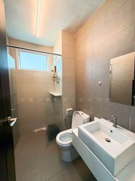 Servis Apartment untuk Disewa di Setia Tri-angle - Andrew Chow - Bathroom - PropertyGuru.com.my