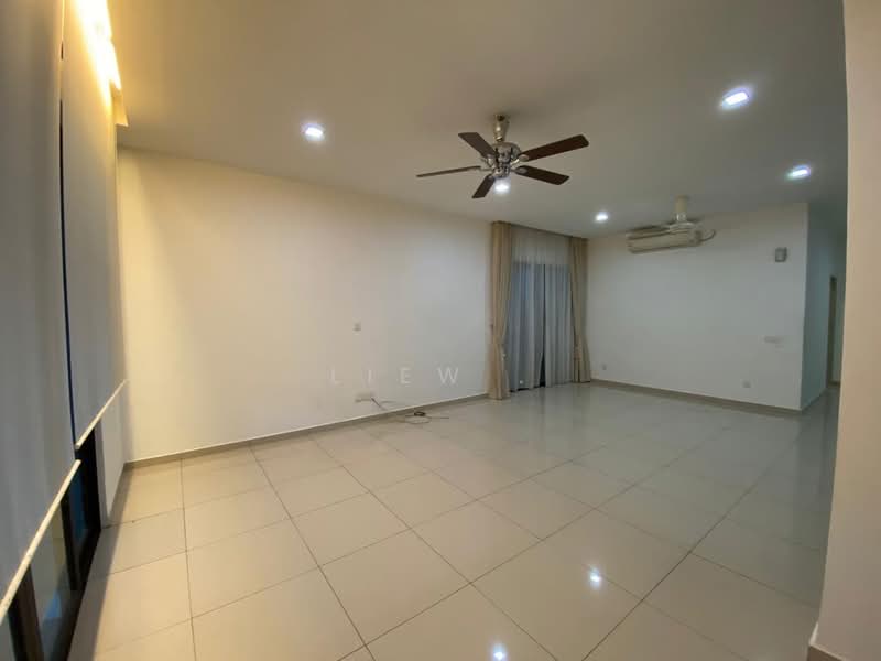 Cluster House for Sale in Taman Nusa Bestari (Iskandar Puteri (Nusajaya)) - Liew . - Living Room - PropertyGuru.com.my