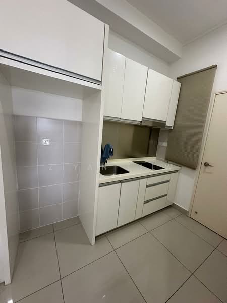 Service Residence for Sale at Meridin Suites @ The Meridin - Ziyan Liew - Kitchen - PropertyGuru.com.my