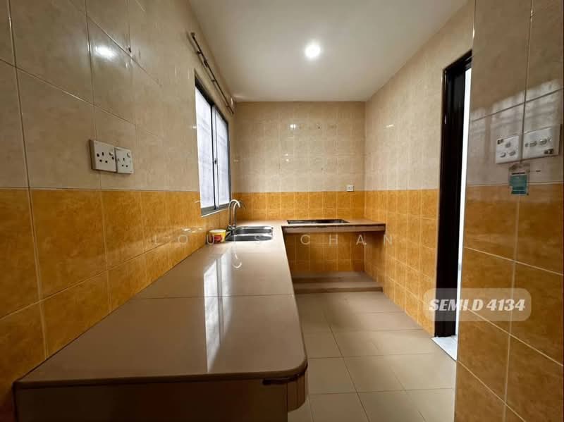 2-storey Terraced House for Sale in Bandar Botanic (Klang) - Louis Chan - Kitchen - PropertyGuru.com.my