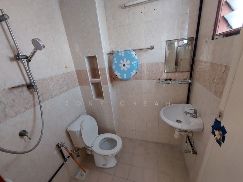 Condominium for Sale at Serina Bay - Tony Cheah - Bathroom - PropertyGuru.com.my